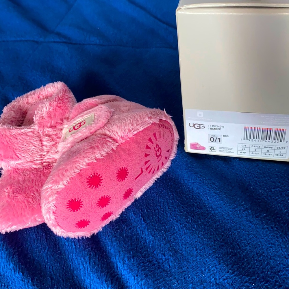 Pink infant uggs